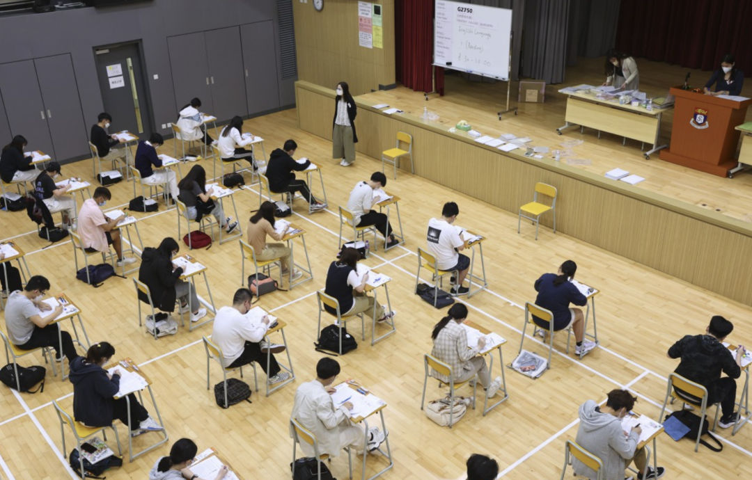 港八大录取率近40%！香港身份+DSE考试，给孩子换个赛道直冲名校！