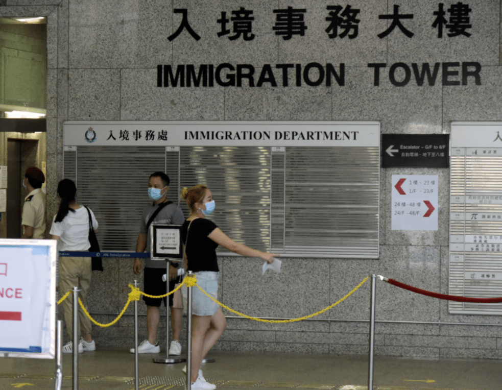 16万人抢申，9个月批出10万人才签证，香港身份窗口期还能维持多久？