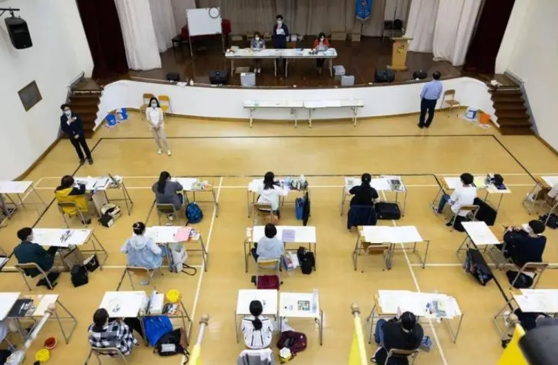 2023香港DSE即将开考，你的孩子跟名校之间只差一个香港身份