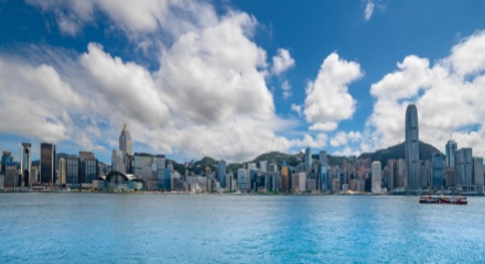 最新官方数据来了！入境处揭秘香港身份获批趋势！