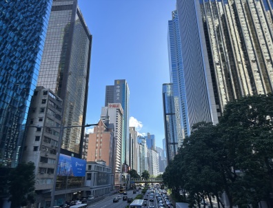 泪奔！别人香港高才续签获批3年，为什么我只有1年？