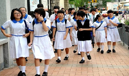 23万新港人子女抢学位！抢跑2026年香港中一申请，这些升中要点要记牢！